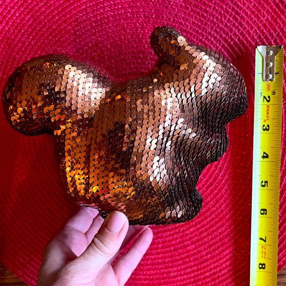 BRONZE COLOURED SEQUIN SQUIRREL - Picture 7 of 7